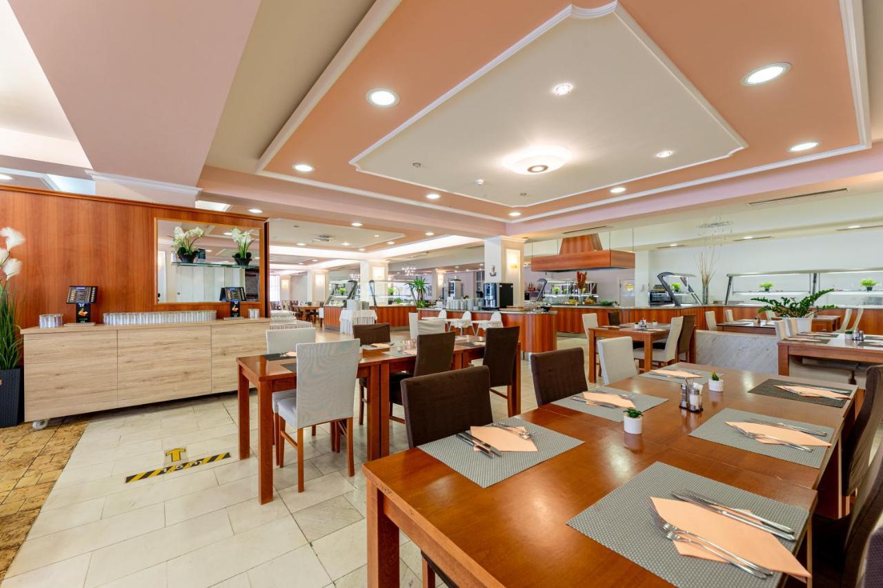 Villa Tamaris - Hotel Resort Drazica Кърк Екстериор снимка