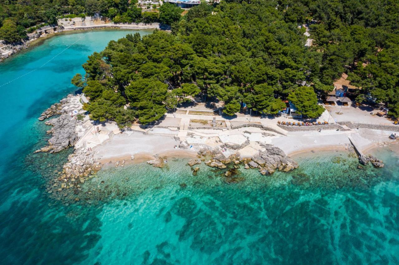 Villa Tamaris - Hotel Resort Drazica Кърк Екстериор снимка