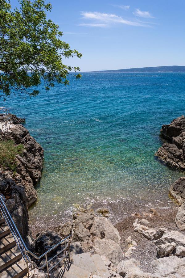 Villa Tamaris - Hotel Resort Drazica Кърк Екстериор снимка
